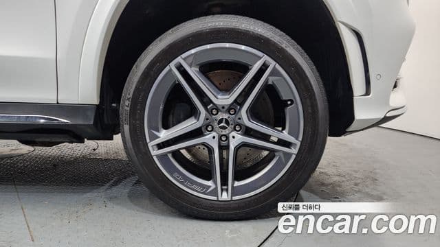 Mercedes-Benz GLS-Class 2021 — ფოტო 5/20