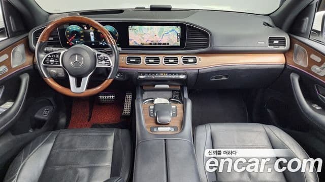 Mercedes-Benz GLS-Class 2021 — ფოტო 7/20