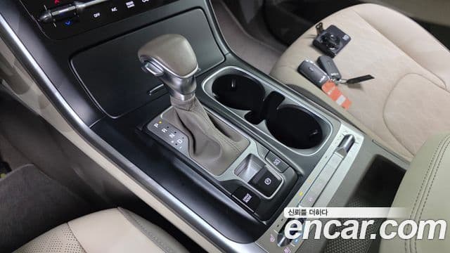Kia Carnival 2021 — Фото 9/20