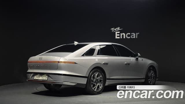 Hyundai Grandeur 2023 — Фото 2/20