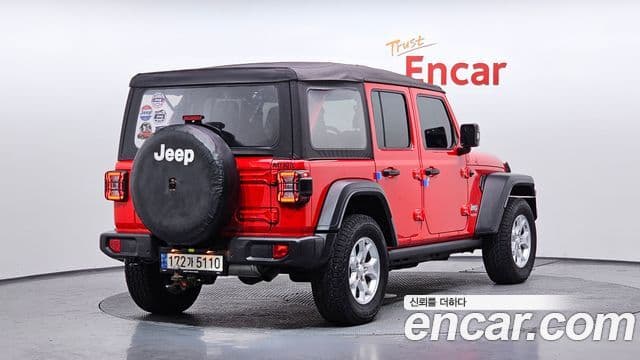 Jeep Wrangler 2021 — ფოტო 2/20