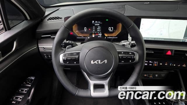 Kia K5 2025 — ფოტო 17/20