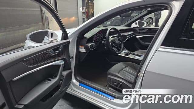 Audi A6 2021 — ფოტო 10/20