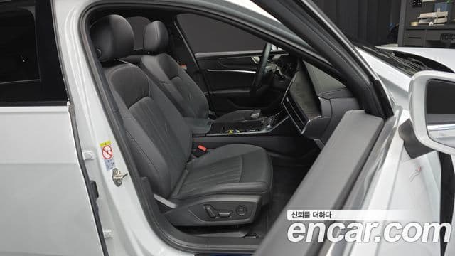 Audi A6 2021 — ფოტო 12/20