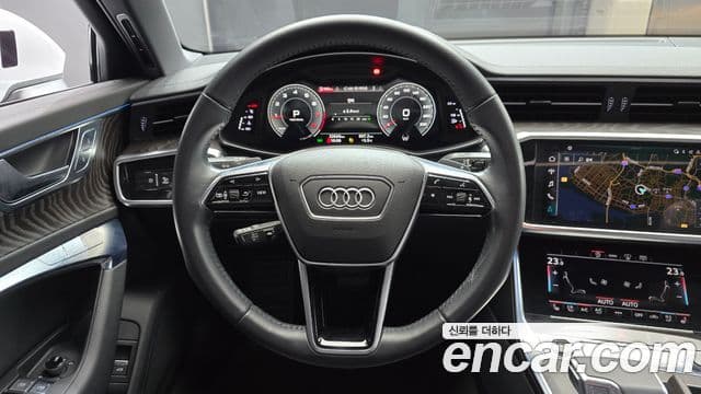 Audi A6 2021 — ფოტო 13/20