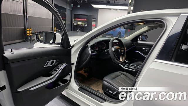 BMW 3 Series 2020 — ფოტო 10/20