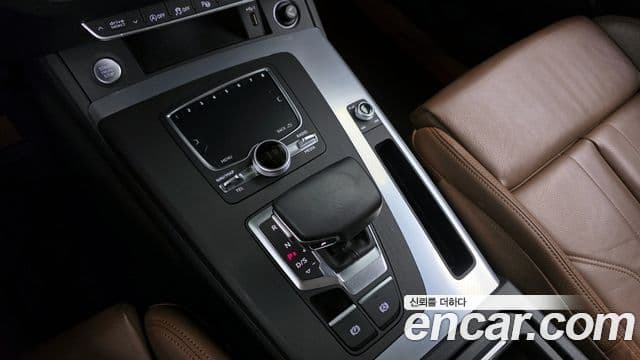 Audi Q5 2020 — фото 9 из 20