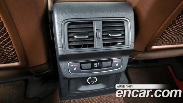 Audi Q5 2020 — фото 18 из 20