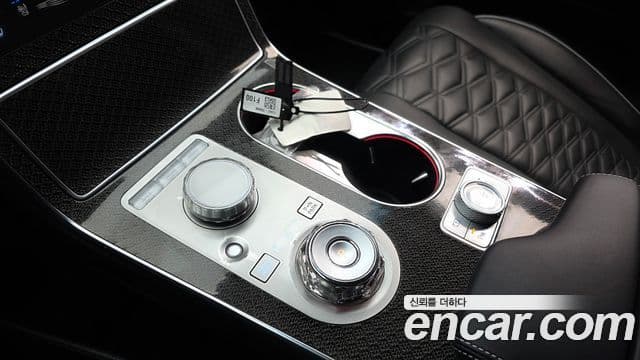 Genesis GV80 Coupe 2024 — ფოტო 9/20