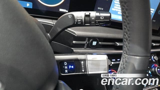 Hyundai Santa Fe 2024 — ფოტო 9/20
