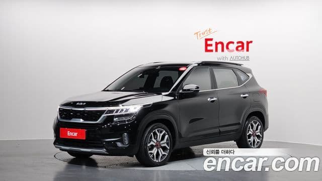 Kia Seltos 2022 — ფოტო 1/20