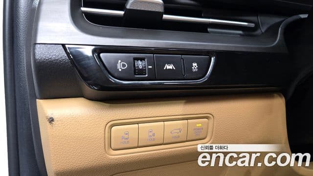 Kia Carnival 2020 — Şəkil 16/20