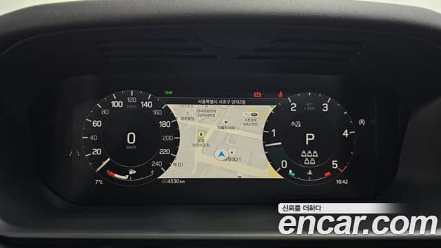 Land Rover Discovery 5 2025 — фото 12 из 20
