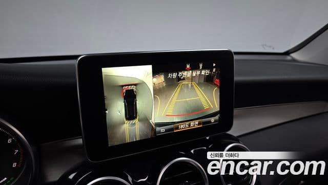 Mercedes-Benz GLC-Class 2018 — фото 16 из 20
