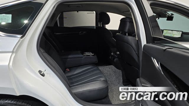 Genesis Electrified G80 2022 — ფოტო 12/20