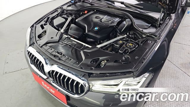 BMW 5 Series 2021 — Şəkil 6/20