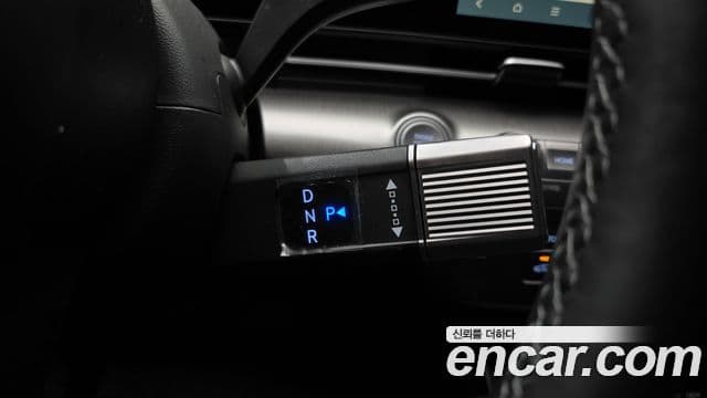 Hyundai Kona 2025 — фото 9 из 20