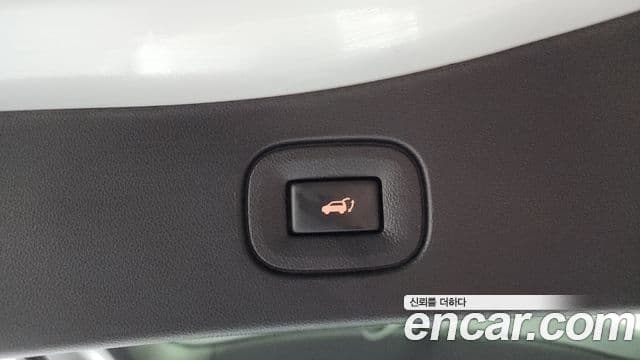 Renault Samsung QM6 2024 — Фото 19/20