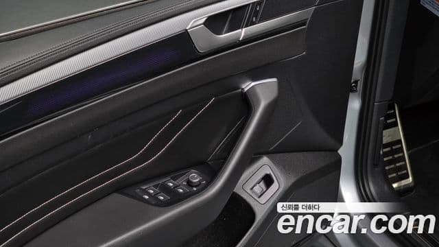 Volkswagen Arteon 2023 — Photo 13/20