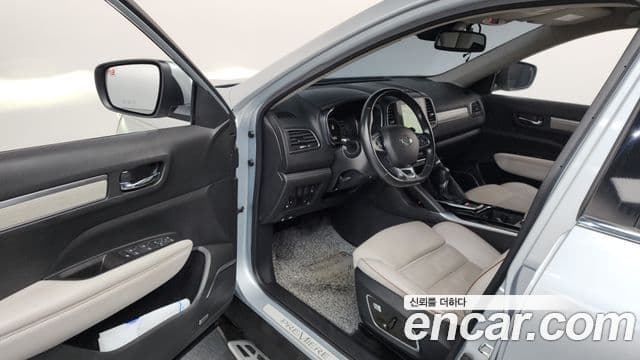 Renault Samsung QM6 2021 — ფოტო 8/20