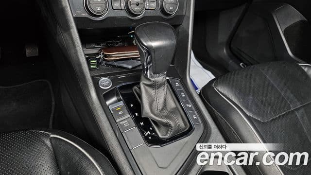Volkswagen Tiguan Allspace 2018 — Şəkil 9/20