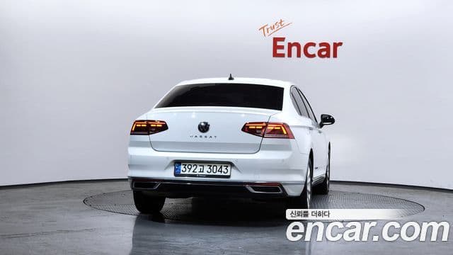 Volkswagen Passat GT 2021 — фото 4 из 20