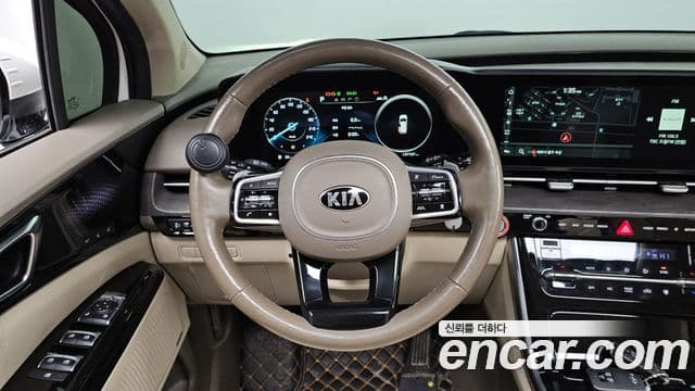 Kia Carnival 2021 — Фото 13/20