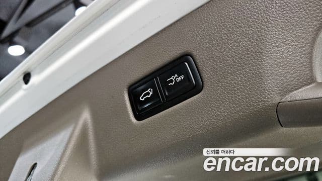 Kia Carnival 2021 — Фото 20/20