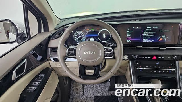 Kia Carnival 2021 — Şəkil 12/20