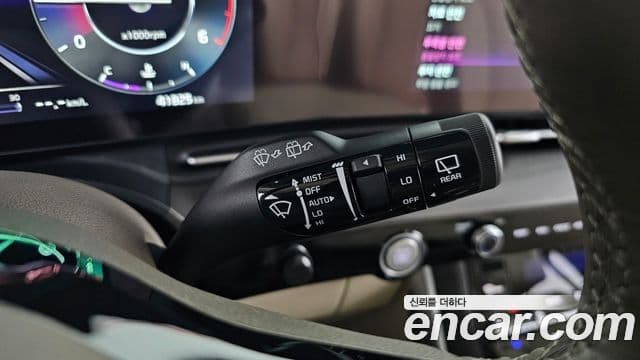 Kia Carnival 2021 — Şəkil 16/20