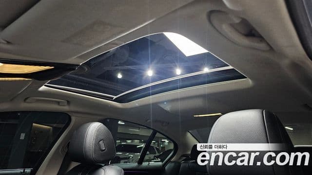 BMW 5 Series 2018 — Photo 3/20