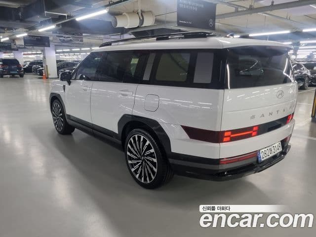 Hyundai Santa Fe 2025 — Photo 3/19