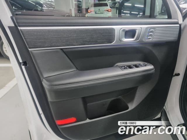 Hyundai Santa Fe 2025 — Photo 5/19