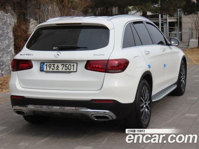Mercedes-Benz GLC-Class 2021 — Photo 14/20