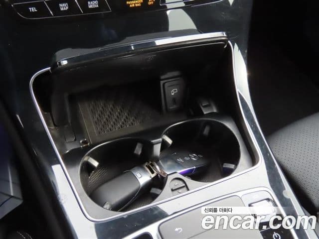 Mercedes-Benz GLC-Class 2021 — Photo 16/20