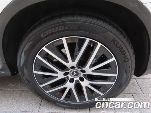 Mercedes-Benz GLC-Class 2021 — Photo 4/20