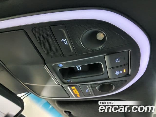 Genesis G70 2018 — ფოტო 8/20