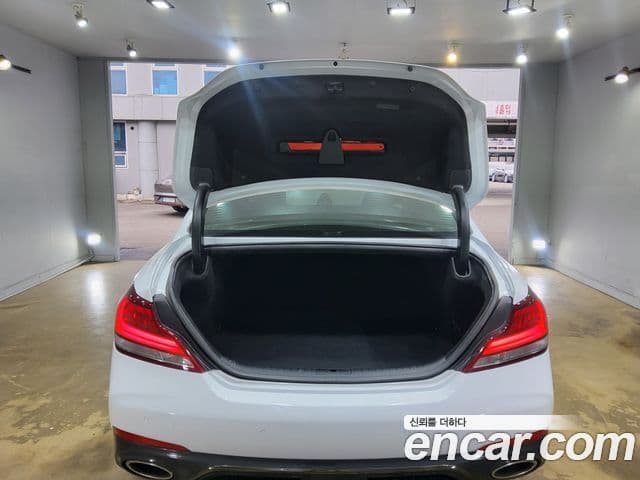 Genesis G70 2018 — ფოტო 3/20