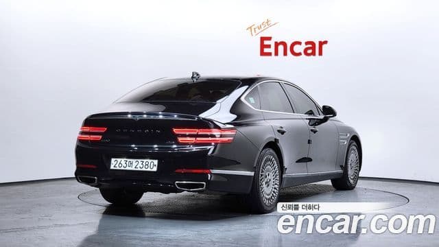 Genesis Electrified G80 2020 — фото 2 из 20