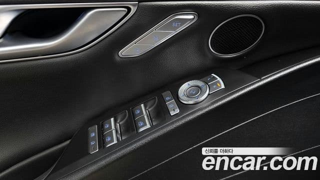 Genesis G80 2020 — ფოტო 15/20