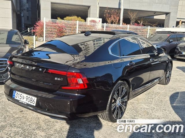 Volvo S90 2023 — ფოტო 5/20