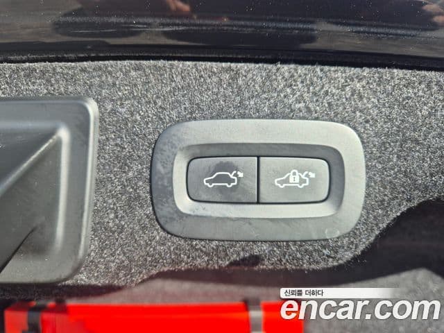 Volvo S90 2023 — ფოტო 16/20