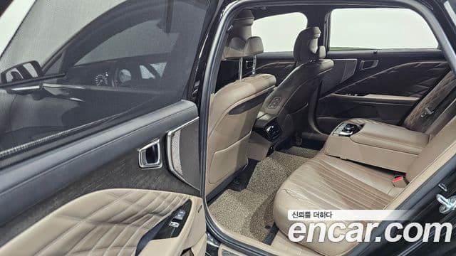 Kia K8 2021 — ფოტო 11/20