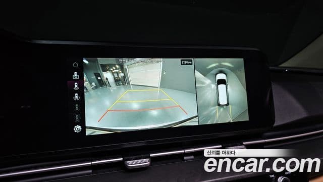 Kia Carnival 2021 — Photo 14/20
