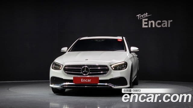 Mercedes-Benz E-Class 2020 — фото 3 из 20
