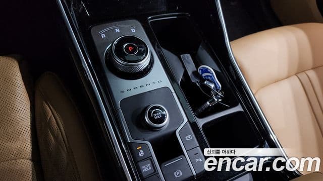 Kia Sorento 2020 — ფოტო 9/20