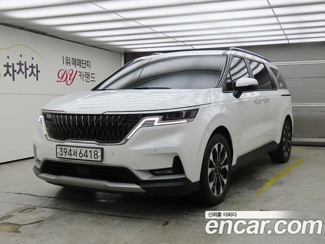 Kia Carnival 2022 — ფოტო 10/20