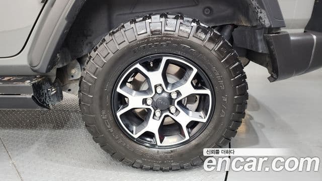 Jeep Wrangler 2021 — фото 5 из 20