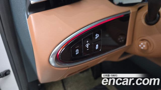 Genesis GV70 2022 — Şəkil 15/20