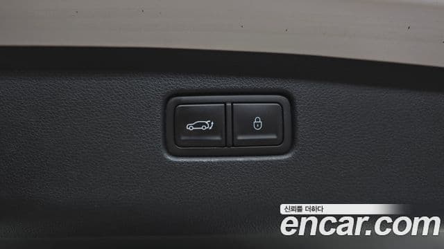 Genesis GV70 2022 — Şəkil 20/20